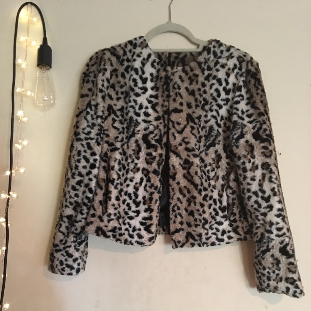 Faux Fur Animal Print Jacket!
